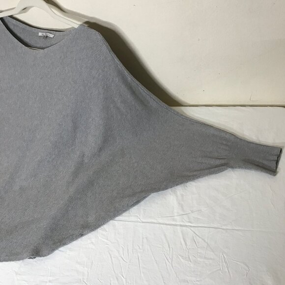 Vila Milano Sz XL Soft Cozy Batwing Sleeve Poncho Style Blouson Popover Sweater - Picture 4 of 11